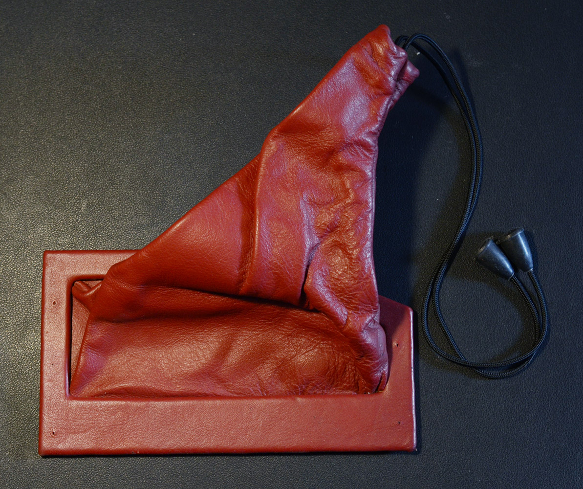 thumbnail image 2 of Hand Brake Lever Cover Cuff For Opel Calibra A – Black Leather-Look (LST LP-0175-HB) 2 of 4