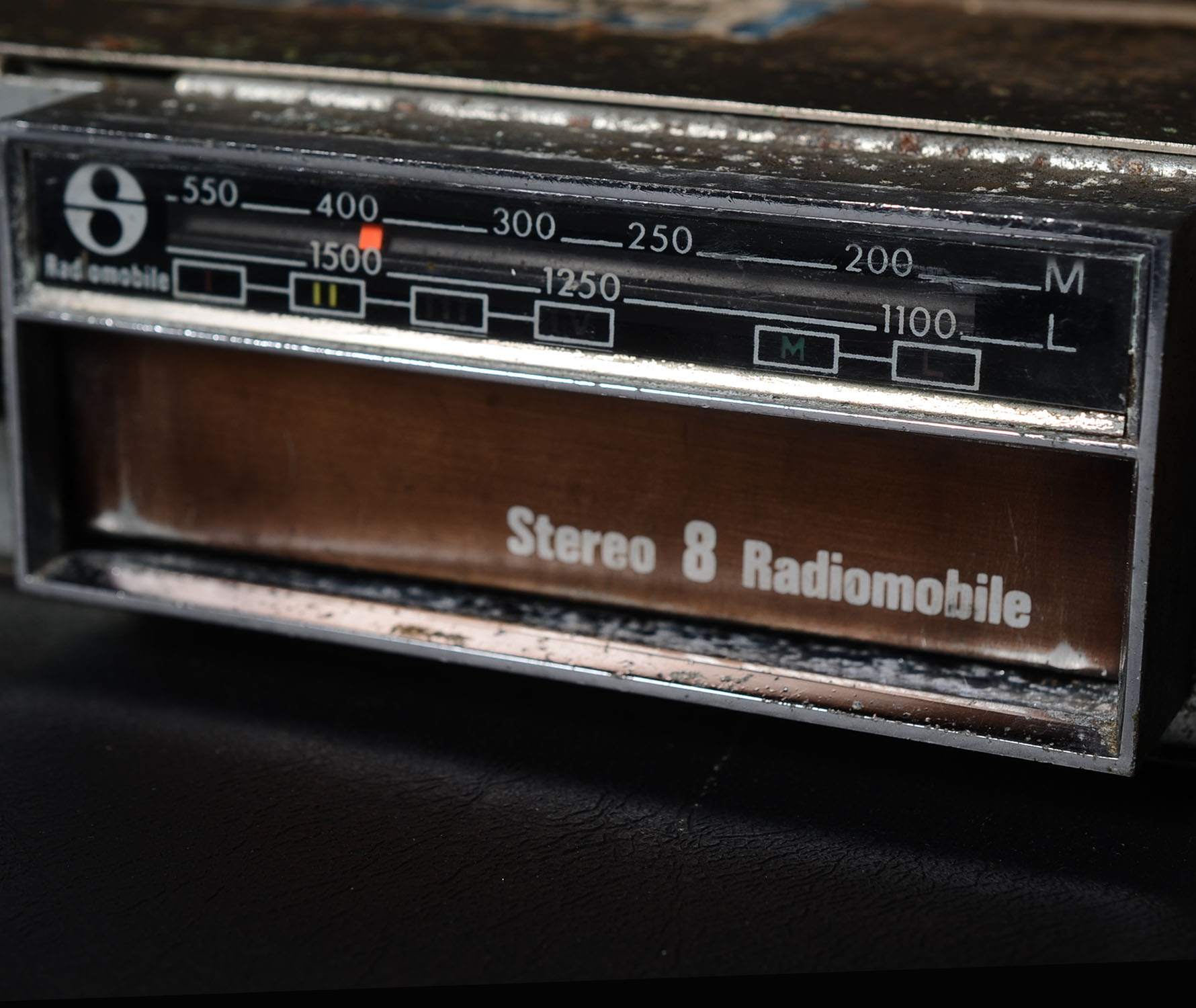 RADIOMOBILE 108 RADIO & '8' TRACK PLAYER | FOR PARTS