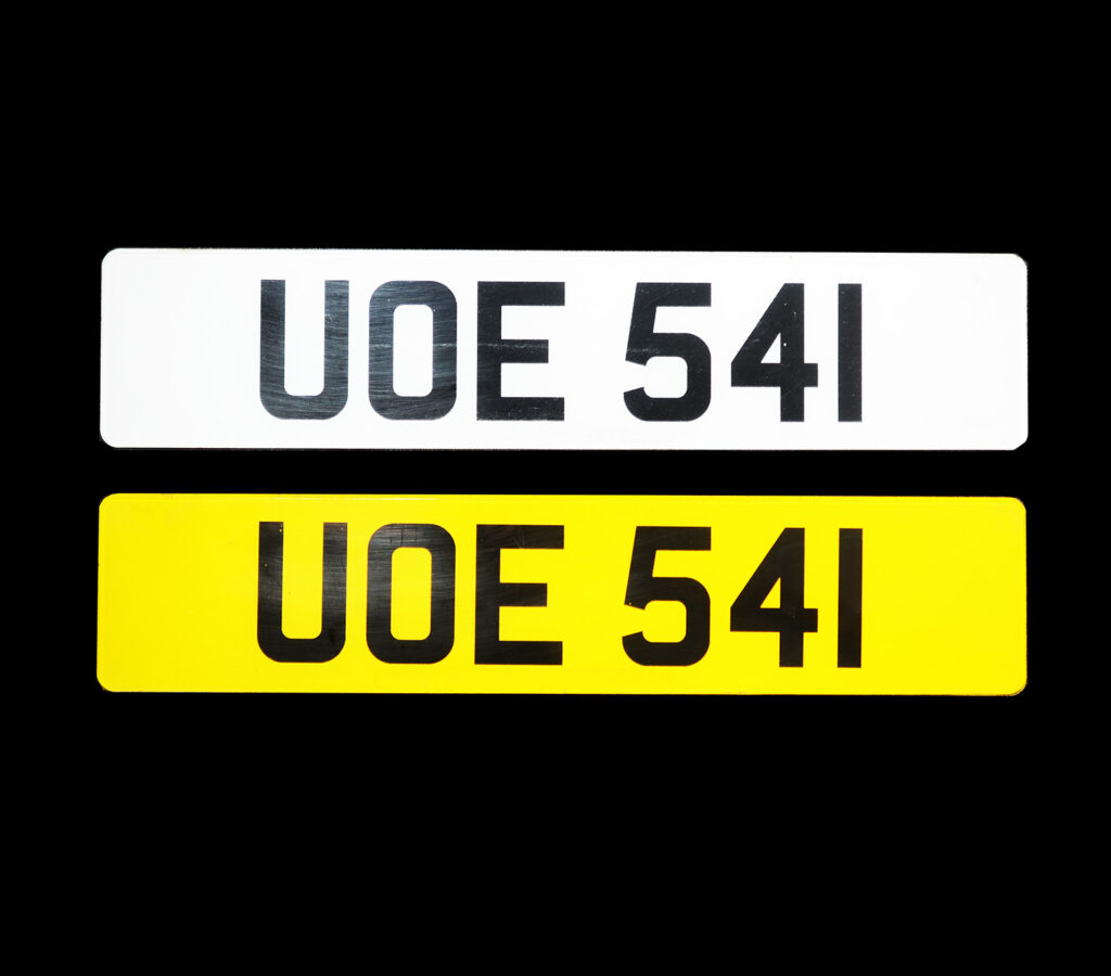 Registration number UOE 541