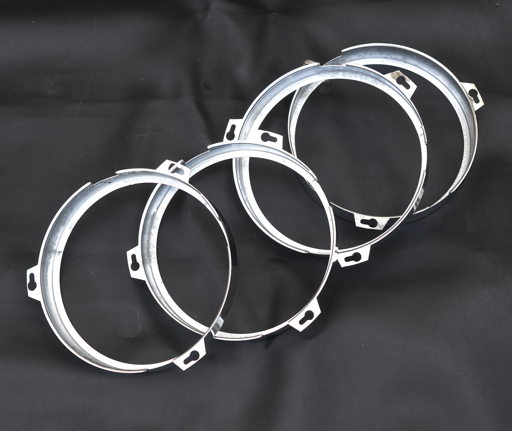 JENSEN INTERCEPTOR & FF CHROME HEADLAMP SURROUNDS X 4 - Image 3